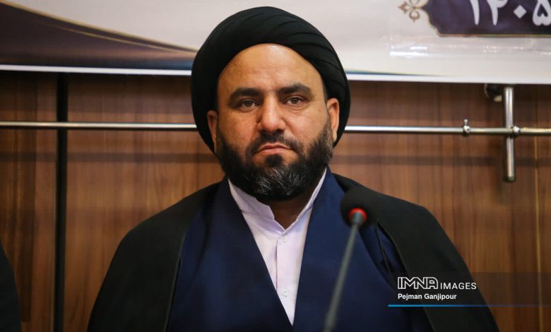 سه راهبرد عقیدتی سیاسی پلیس اصفهان برای ساختن پلیس اخلاق‌مدار و بصیر