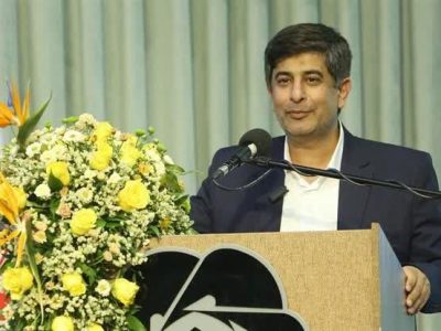 کارگران و مهندسان فولاد مبارکه قهرمانان اصلی بازسازی هستند